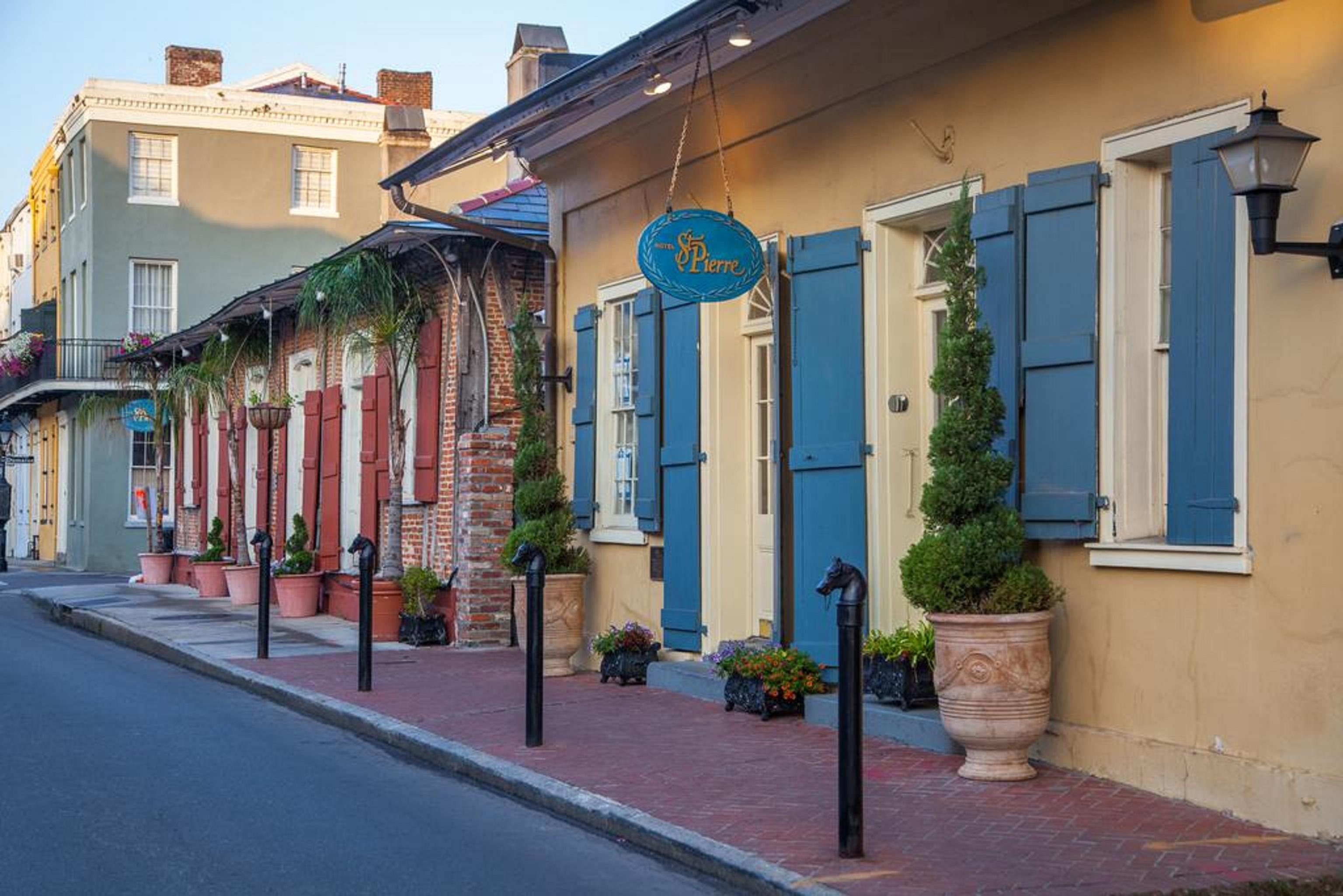 Hotel St. Pierre French Quarter New Orleans Bagian luar foto