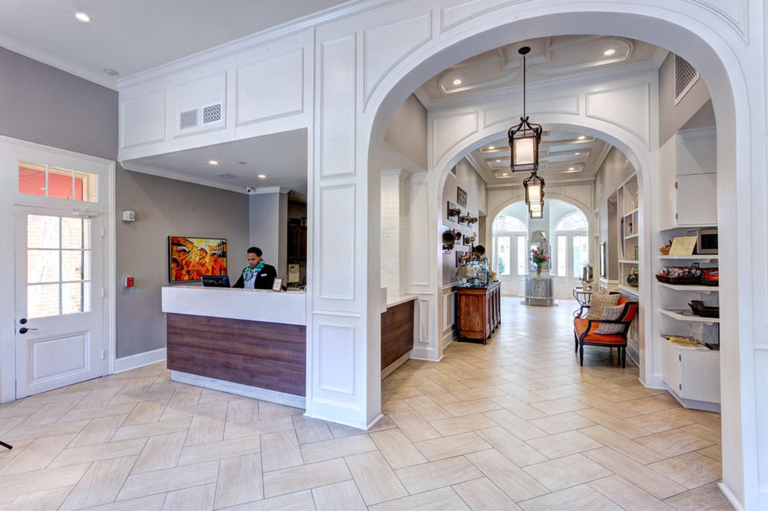Hotel St. Pierre French Quarter New Orleans Bagian luar foto