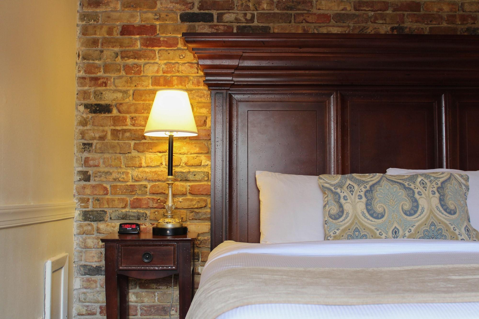 Hotel St. Pierre French Quarter New Orleans Bagian luar foto