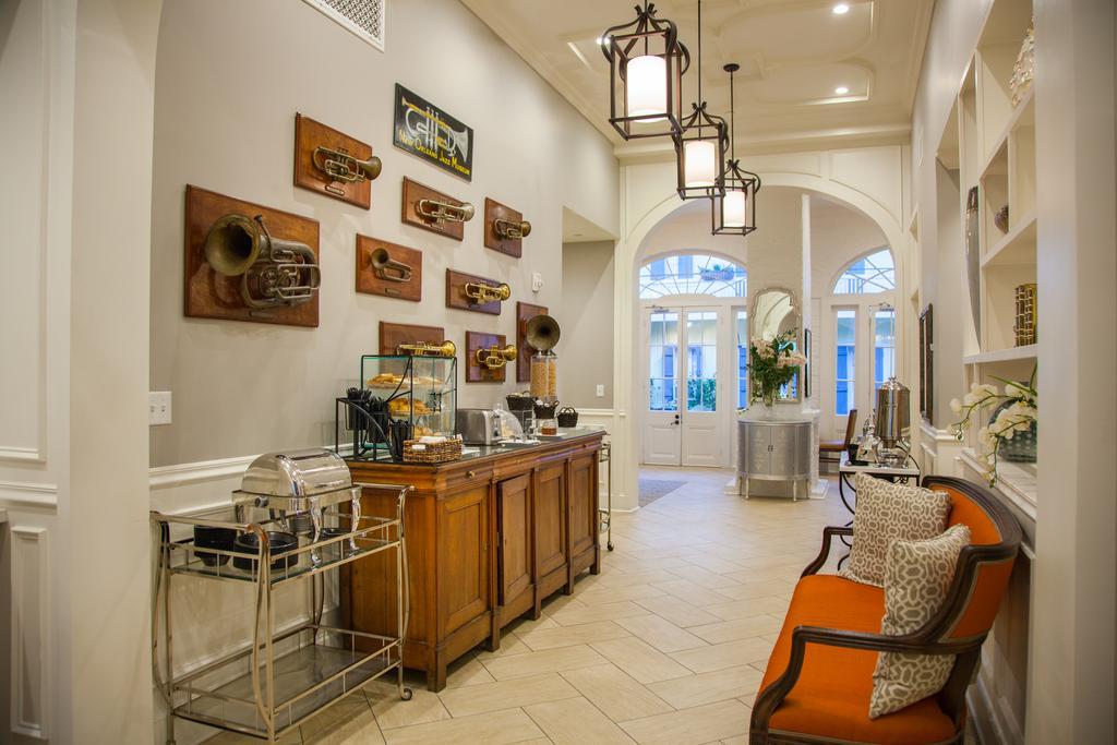 Hotel St. Pierre French Quarter New Orleans Bagian luar foto